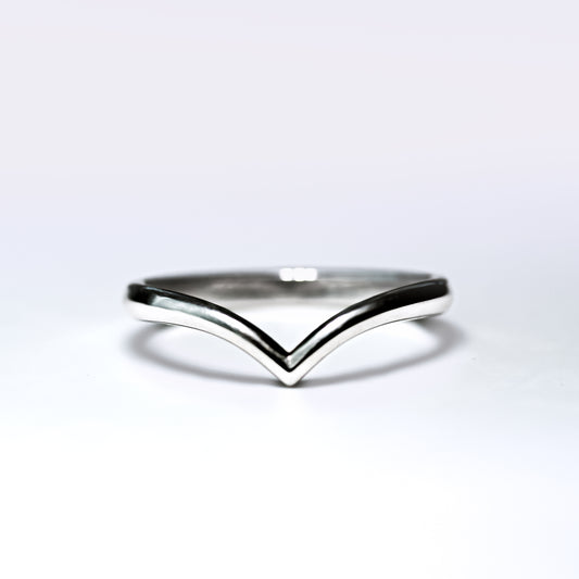 14k Solid Gold Chevron Ring