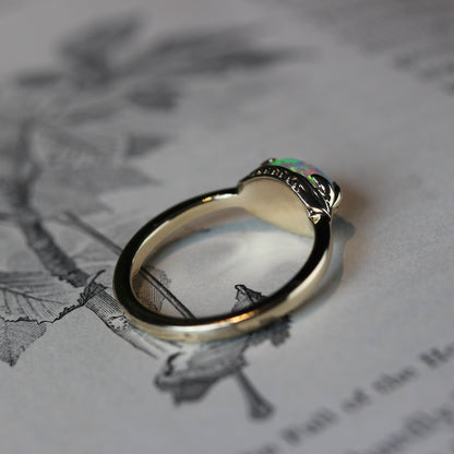 Oval Sprout Ring